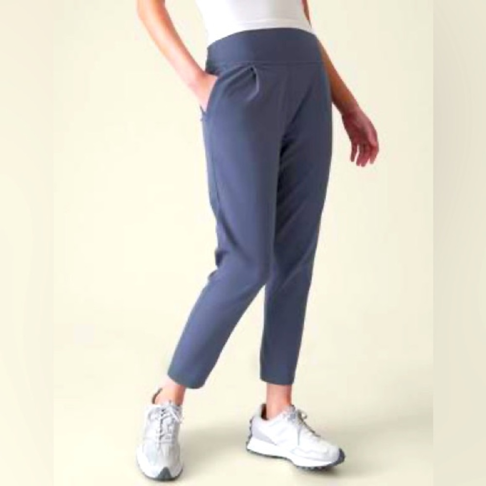 Athleta Elation Joggers in Granite Blue, size M, NWT